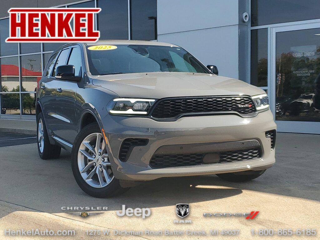 used 2025 Dodge Durango car, priced at $38,992