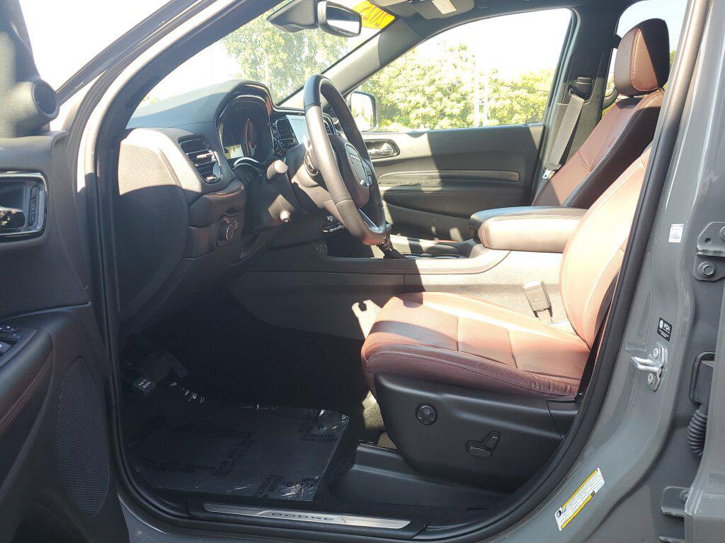 used 2025 Dodge Durango car, priced at $38,992