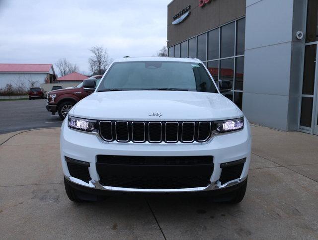 new 2025 Jeep Grand Cherokee car, priced at $46,295