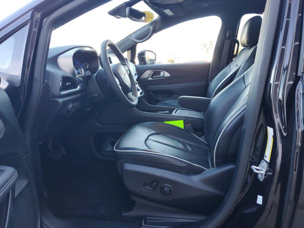 used 2024 Chrysler Pacifica car, priced at $38,996