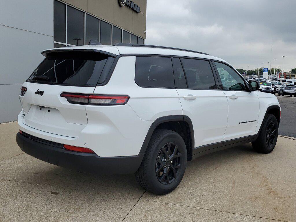 used 2024 Jeep Grand Cherokee L car, priced at $35,992
