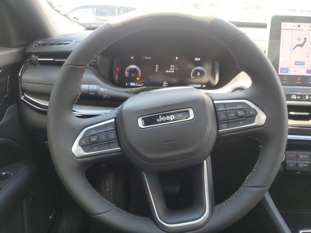 new 2025 Jeep Compass car, priced at $29,995