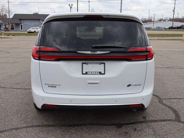 used 2022 Chrysler Pacifica Hybrid car, priced at $33,996