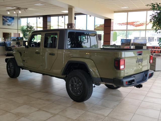 new 2025 Jeep Gladiator car, priced at $46,895