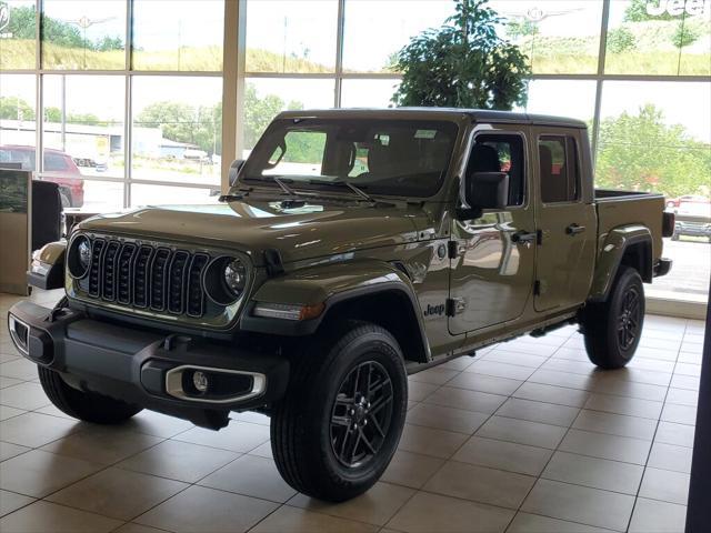 new 2025 Jeep Gladiator car, priced at $46,895