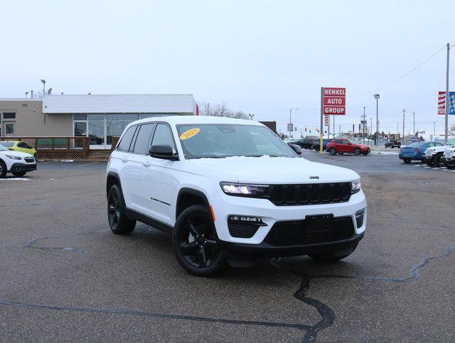 used 2023 Jeep Grand Cherokee car, priced at $31,996