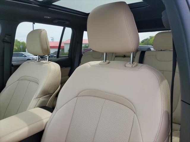 used 2024 Jeep Grand Cherokee car, priced at $40,992