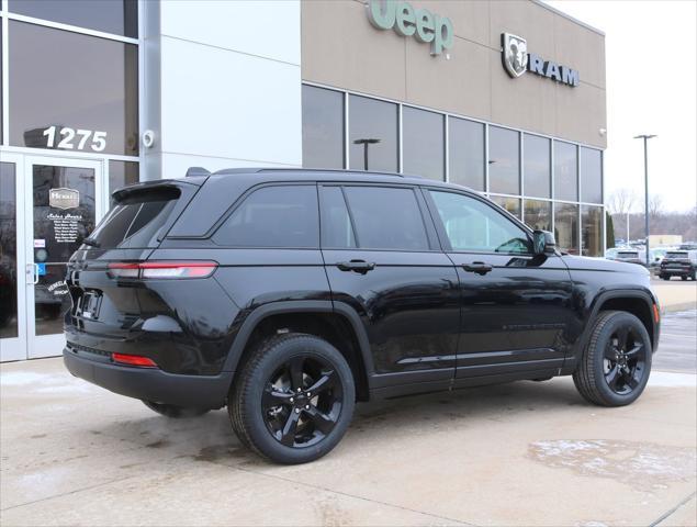 new 2025 Jeep Grand Cherokee car, priced at $47,595