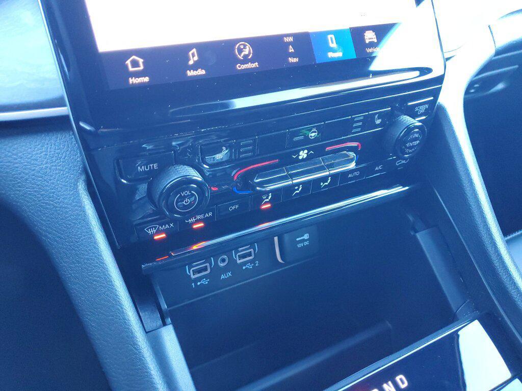 used 2024 Jeep Grand Cherokee car, priced at $36,992