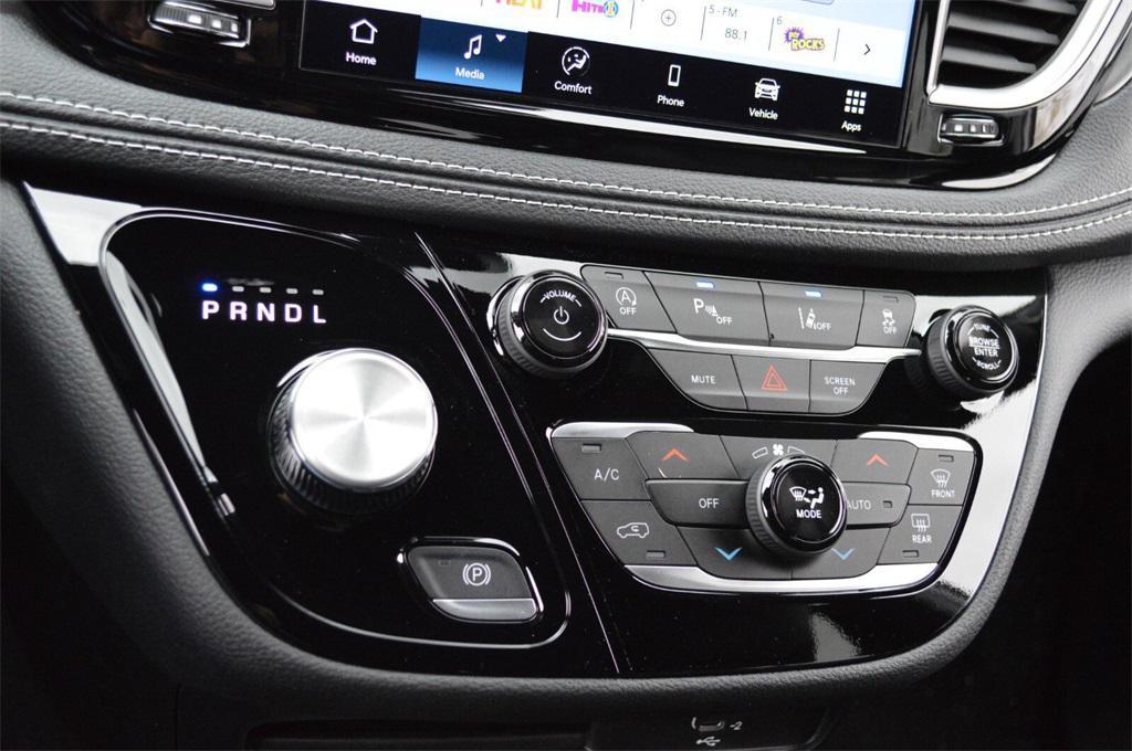 new 2026 Chrysler Pacifica car, priced at $41,749