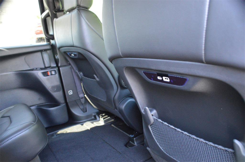 new 2025 Chrysler Pacifica car, priced at $46,492