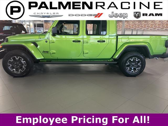 new 2025 Jeep Gladiator car, priced at $51,662