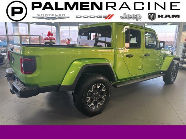 new 2025 Jeep Gladiator car, priced at $50,999