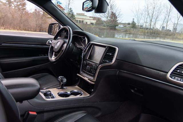 used 2015 Jeep Grand Cherokee car, priced at $10,500