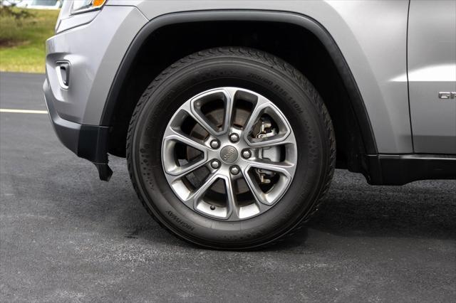 used 2015 Jeep Grand Cherokee car, priced at $10,500