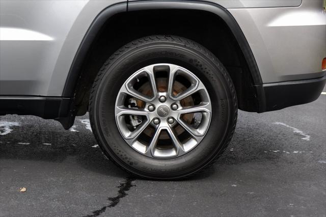 used 2015 Jeep Grand Cherokee car, priced at $10,500
