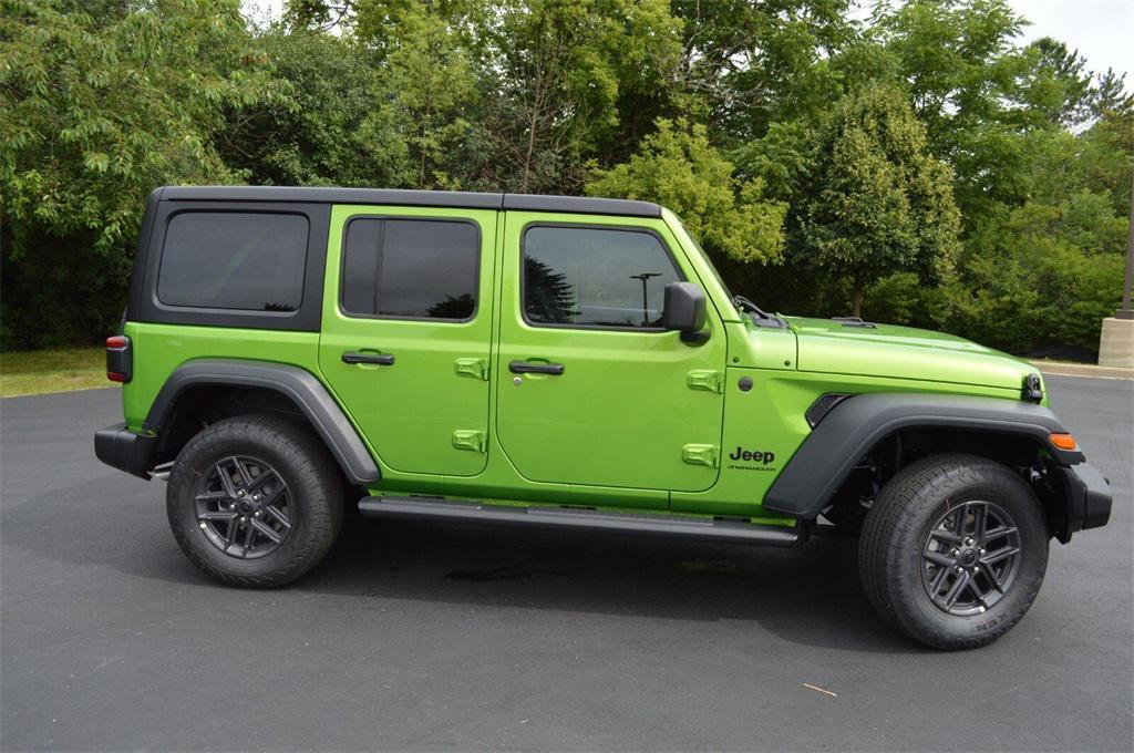 new 2025 Jeep Wrangler car, priced at $48,999