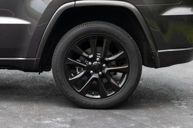 used 2021 Jeep Grand Cherokee car, priced at $27,469