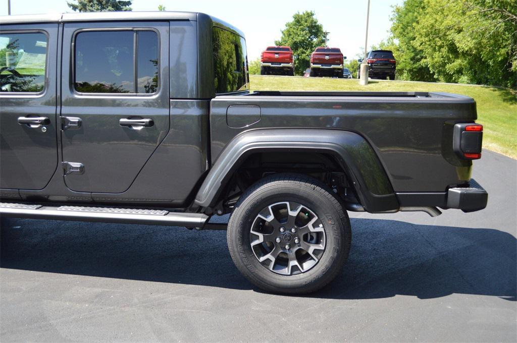 new 2025 Jeep Gladiator car, priced at $50,999