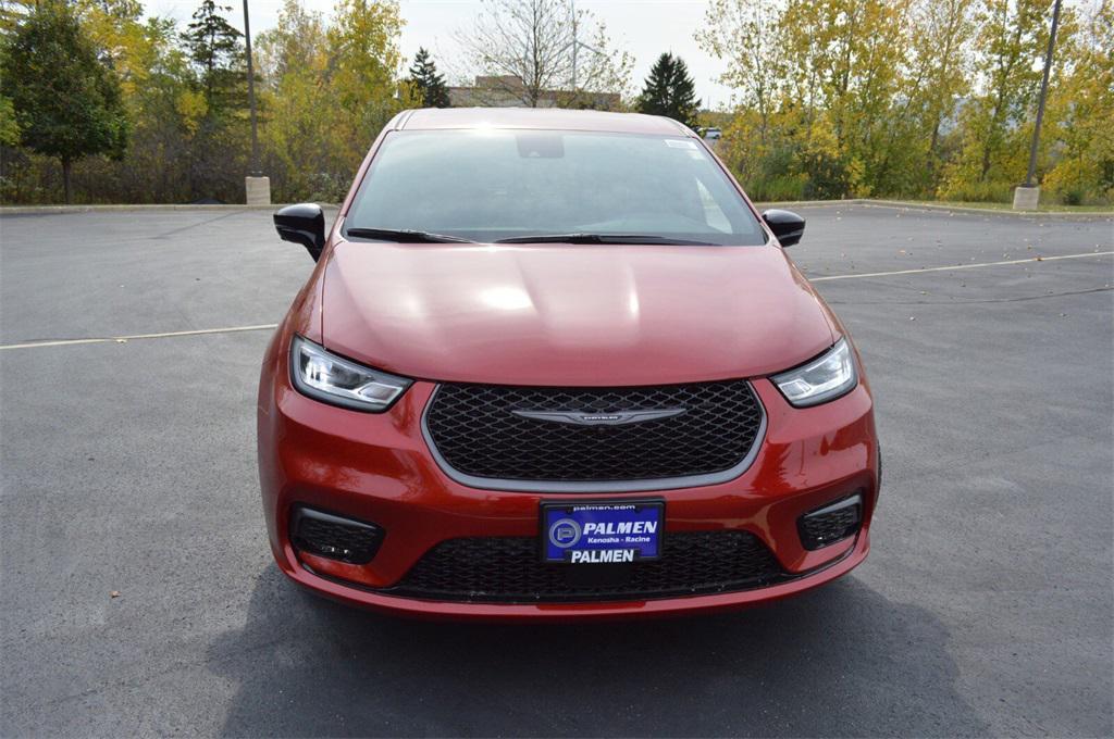 new 2026 Chrysler Pacifica car, priced at $41,999