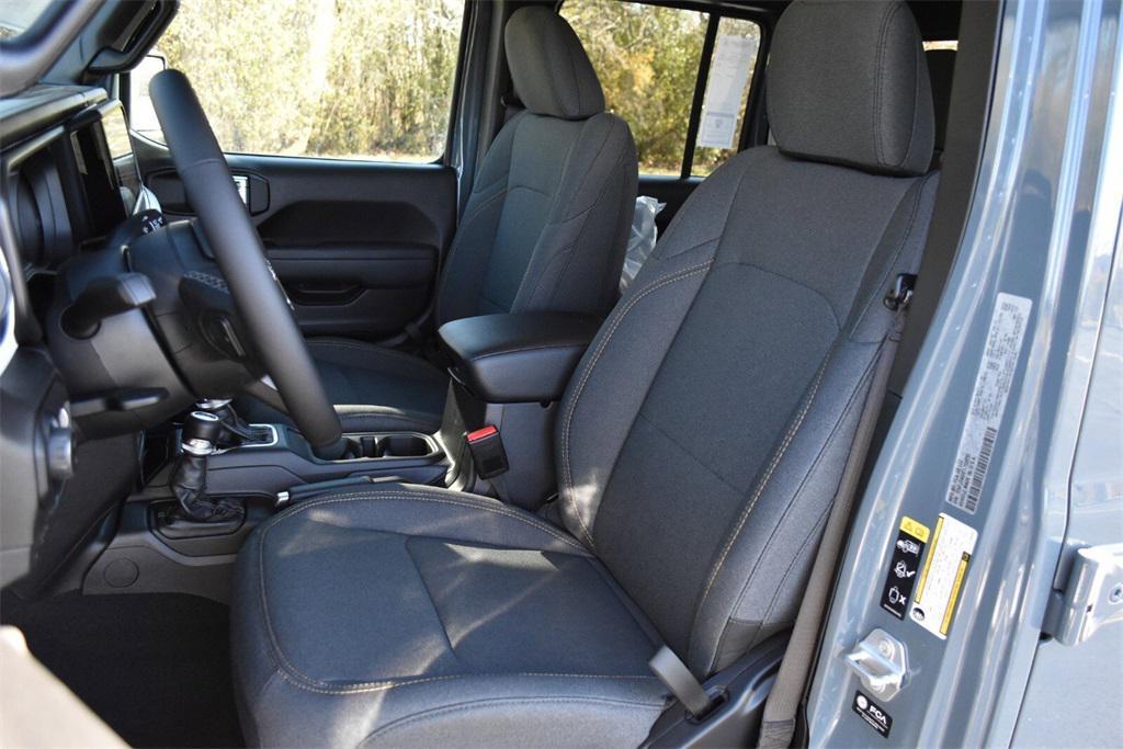 new 2026 Jeep Gladiator car, priced at $48,999