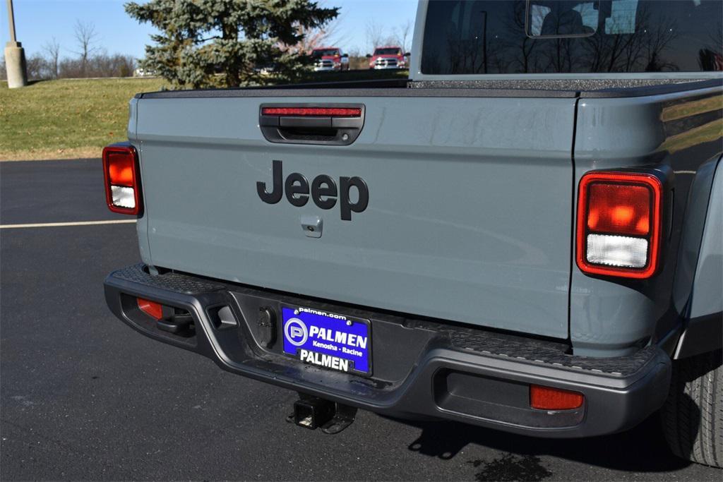 new 2026 Jeep Gladiator car, priced at $48,999