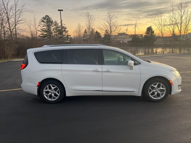 used 2017 Chrysler Pacifica car, priced at $15,996