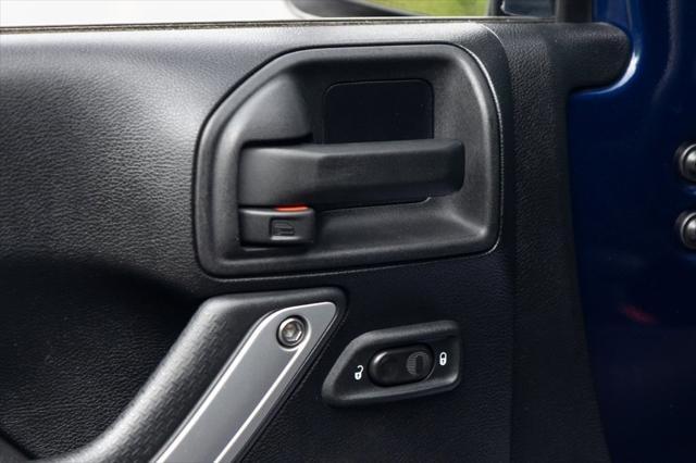 used 2013 Jeep Wrangler Unlimited car, priced at $16,250