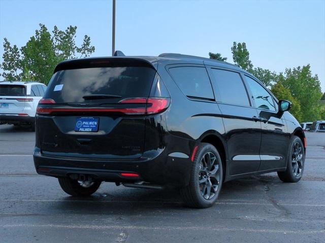 new 2024 Chrysler Pacifica car, priced at $53,842