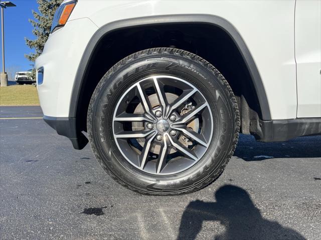 used 2018 Jeep Grand Cherokee car, priced at $19,469