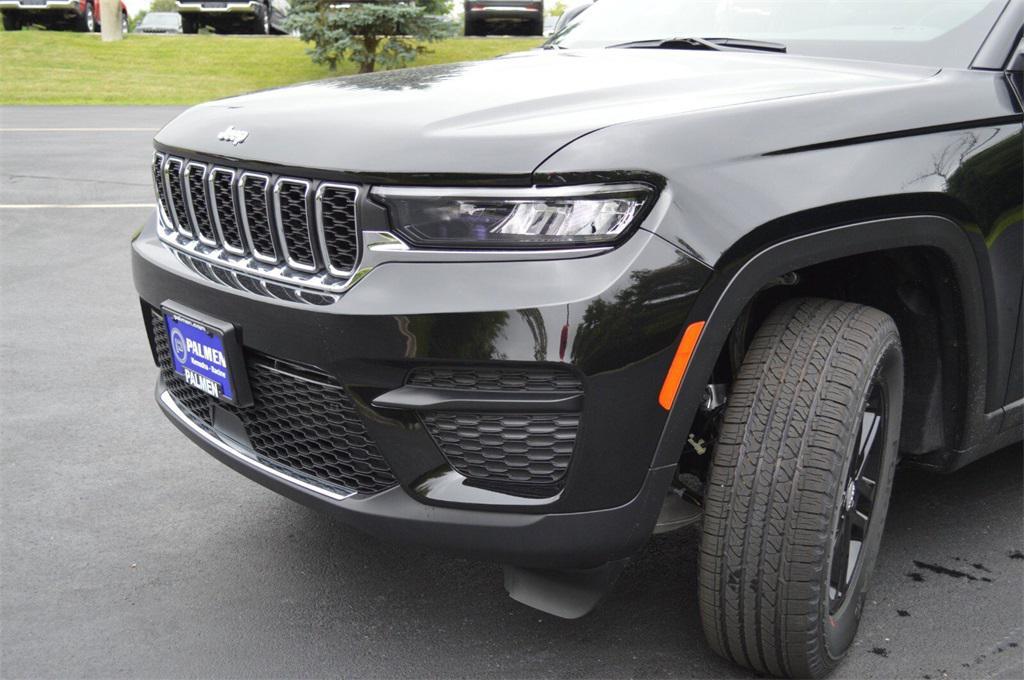 new 2025 Jeep Grand Cherokee car, priced at $38,683