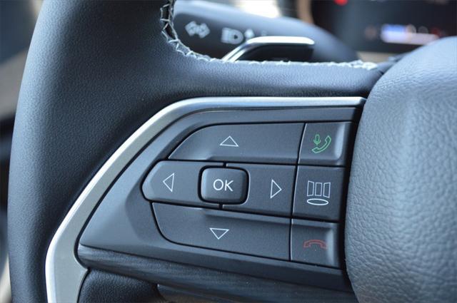new 2025 Jeep Grand Cherokee car, priced at $39,999