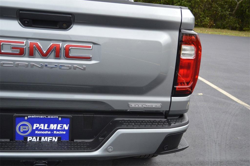 used 2023 GMC Canyon car, priced at $38,999