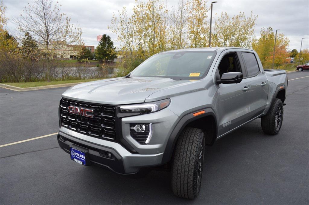used 2023 GMC Canyon car, priced at $38,999