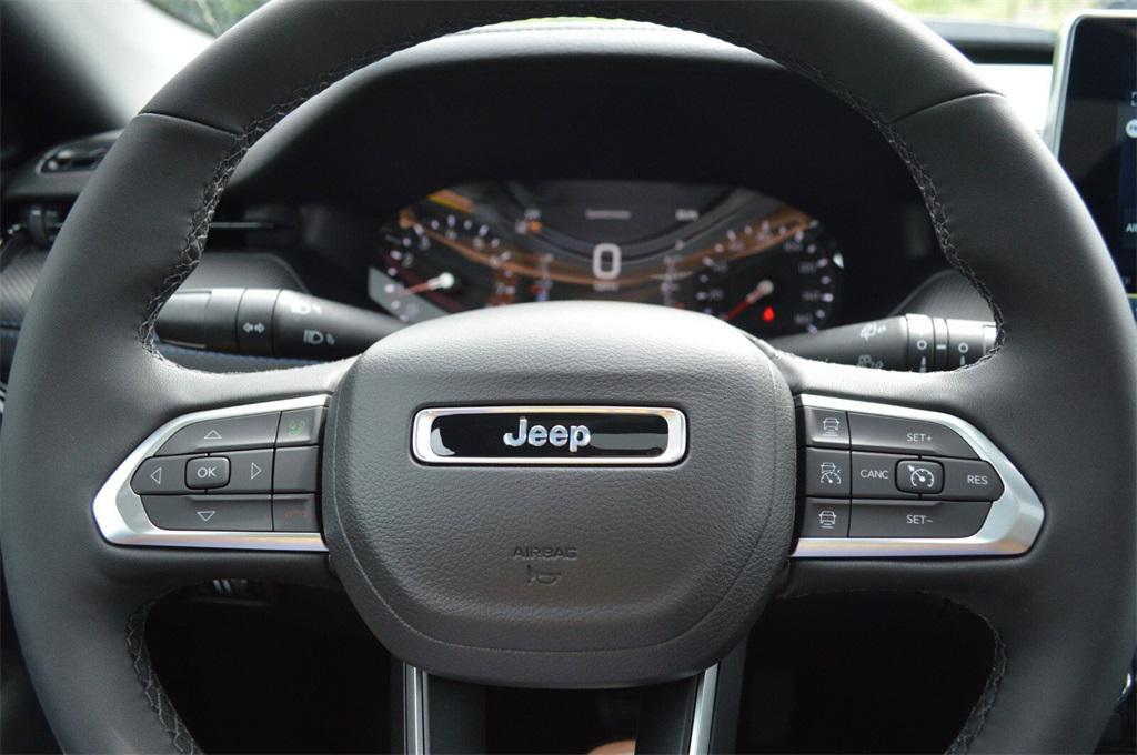 new 2025 Jeep Compass car, priced at $35,899