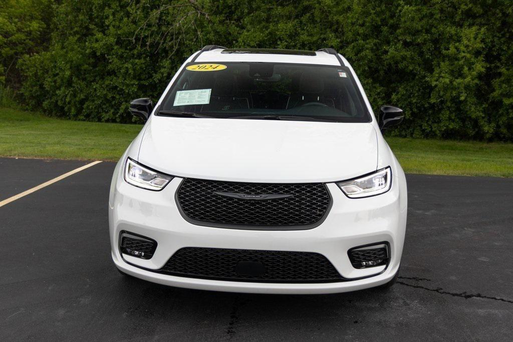 used 2024 Chrysler Pacifica car, priced at $39,970