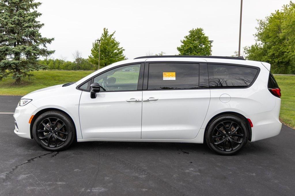 used 2024 Chrysler Pacifica car, priced at $39,970
