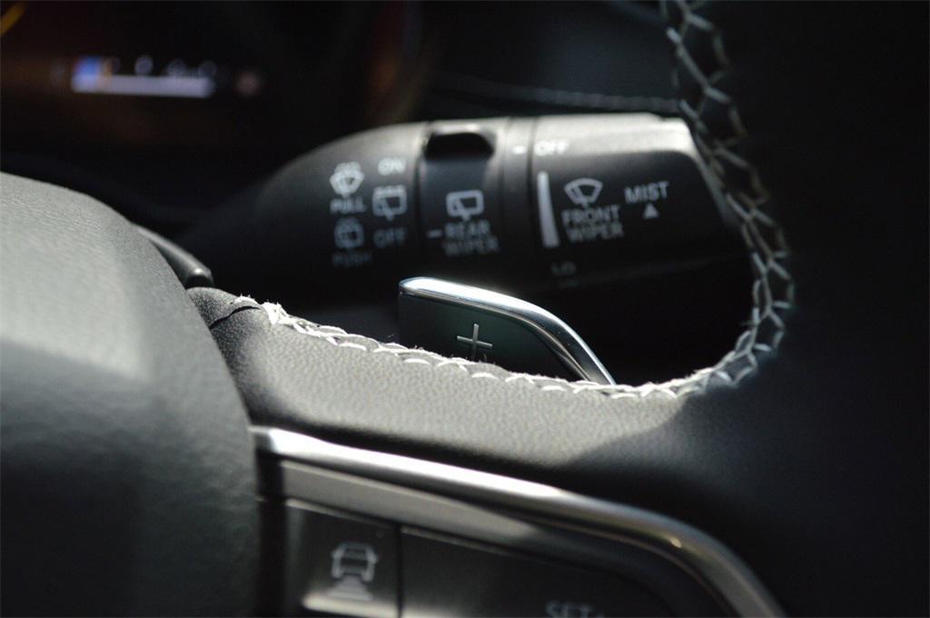new 2025 Jeep Grand Cherokee car, priced at $42,999