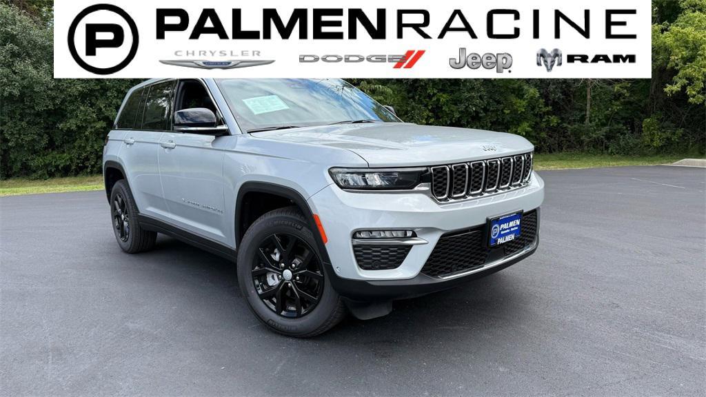 new 2025 Jeep Grand Cherokee car, priced at $41,999