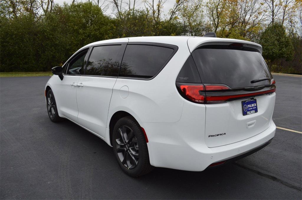 new 2026 Chrysler Pacifica car, priced at $41,999