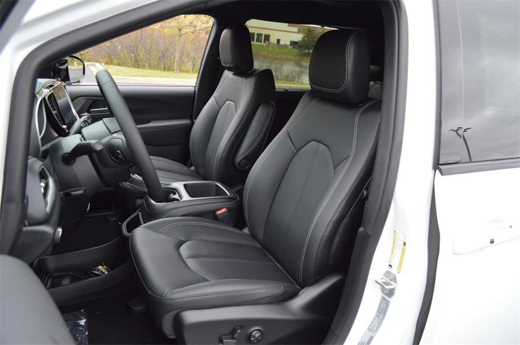 new 2026 Chrysler Pacifica car, priced at $41,999