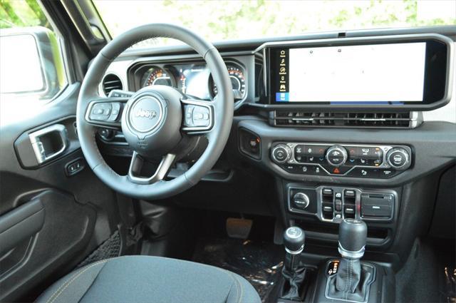 new 2025 Jeep Wrangler car, priced at $45,999