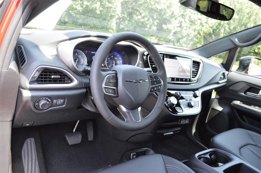 new 2025 Chrysler Voyager car, priced at $42,174