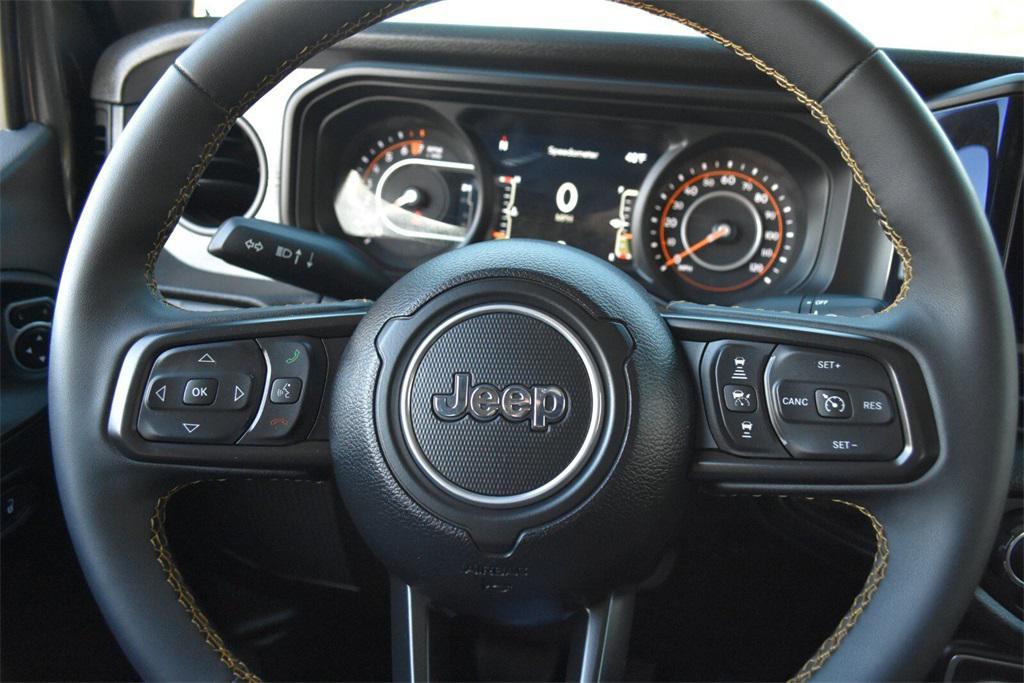used 2024 Jeep Gladiator car, priced at $37,958