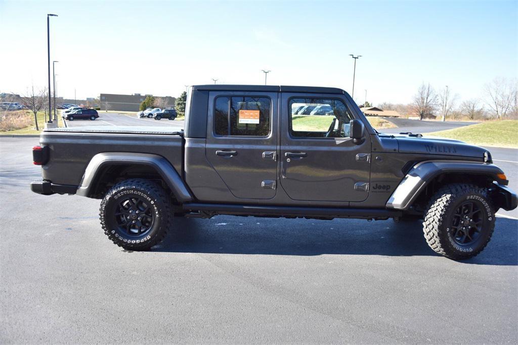 used 2024 Jeep Gladiator car, priced at $37,958
