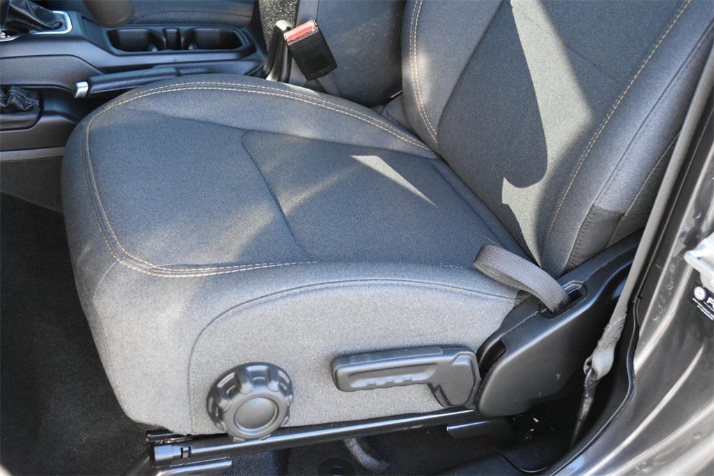 used 2024 Jeep Gladiator car, priced at $37,958