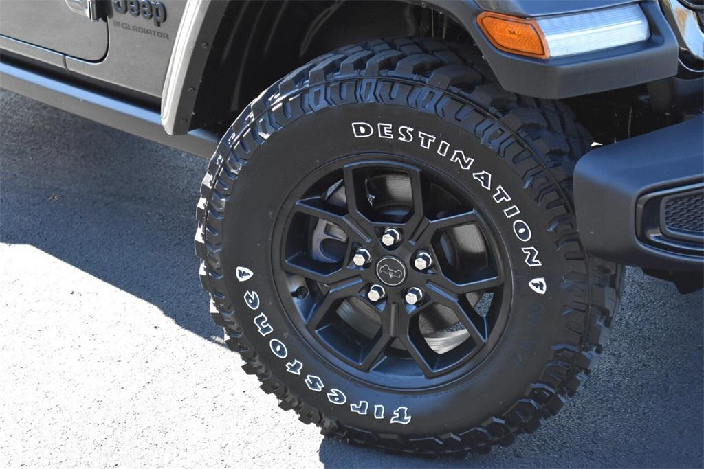 used 2024 Jeep Gladiator car, priced at $37,958