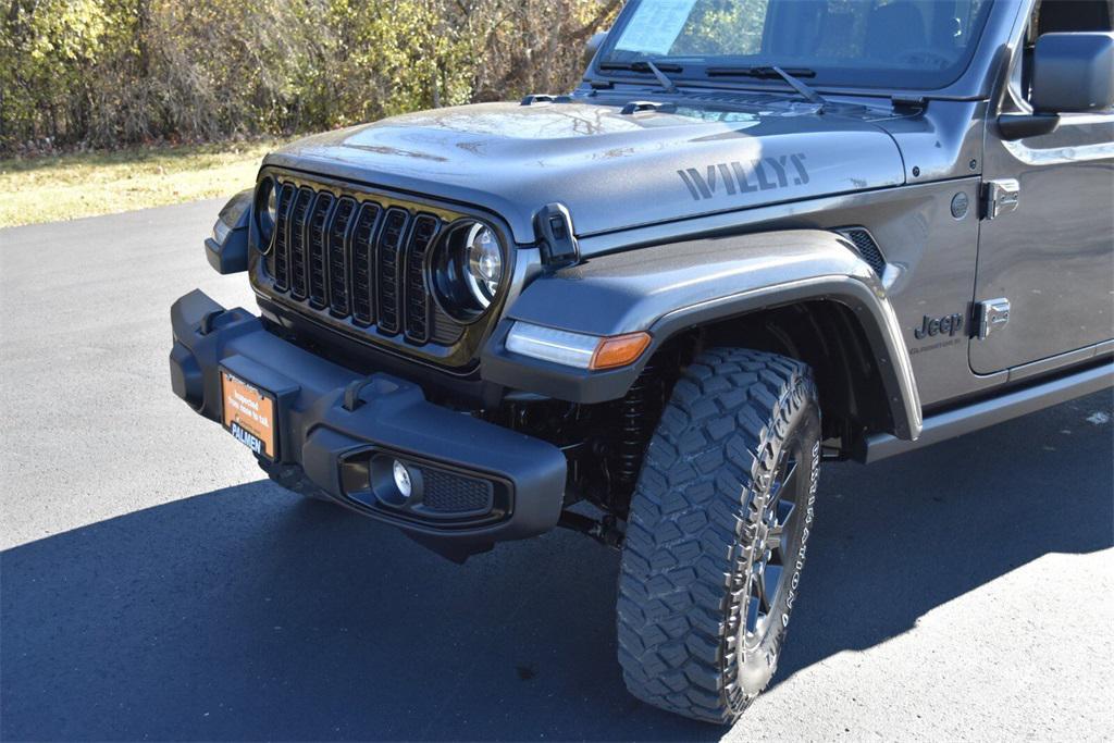 used 2024 Jeep Gladiator car, priced at $37,958