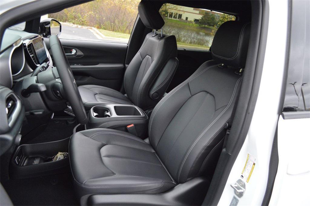 new 2026 Chrysler Pacifica car, priced at $41,999