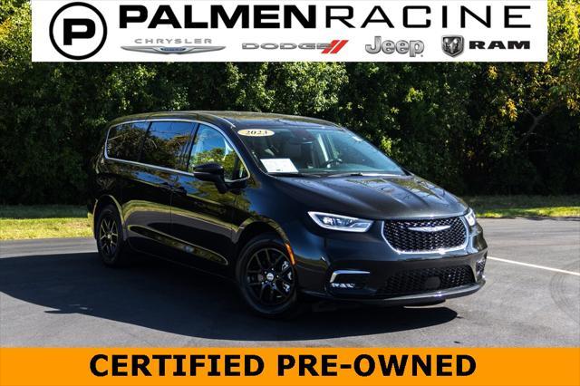 used 2023 Chrysler Pacifica car, priced at $24,996